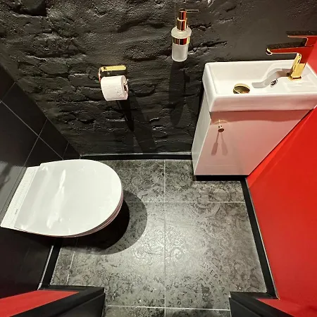 Darkhouse Versace Red Łódź Zewnętrze zdjęcie