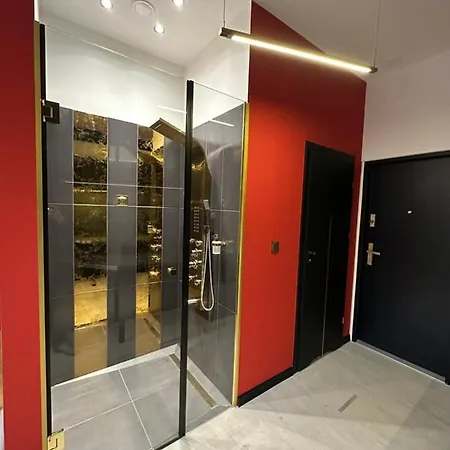 Darkhouse Versace Red Łódź Zewnętrze zdjęcie